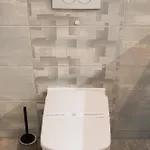 Skylark - Melbourne Penthouse With Jacuzzi & View