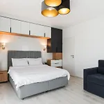 Skylark - Melbourne Penthouse With Jacuzzi & View דירה