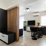 Apartament Skylark - Melbourne Penthouse With Jacuzzi & View