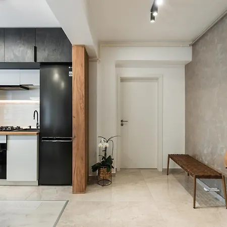 Skylark - Melbourne Penthouse With Jacuzzi & View *