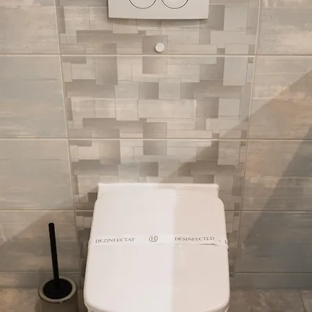Skylark - Melbourne Penthouse With Jacuzzi & View