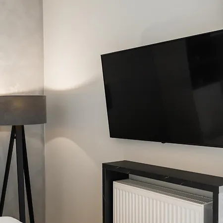 Apartment Skylark - Melbourne Penthouse With Jacuzzi & View *