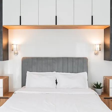 Skylark - Melbourne Penthouse With Jacuzzi & View *