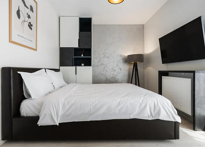 דירה Skylark - Melbourne Penthouse With Jacuzzi & View