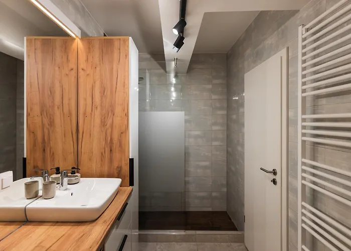 Apartment Skylark - Melbourne Penthouse With Jacuzzi & View