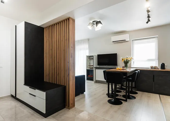 Apartment Skylark - Melbourne Penthouse With Jacuzzi & View