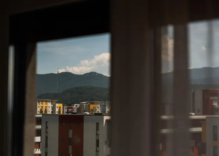 Skylark - Melbourne Penthouse With Jacuzzi & View